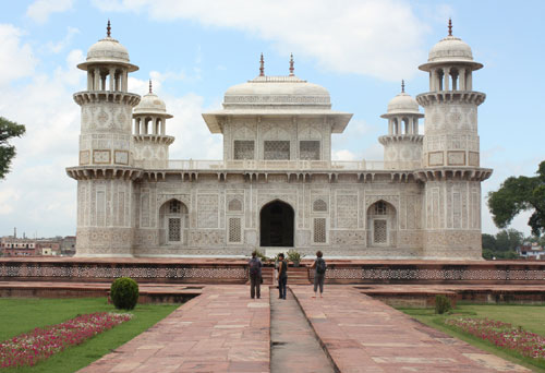 luxury-taj-mahal-tour